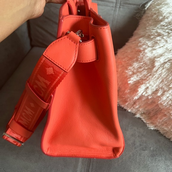 COPY - MCM Tote Bag - Picture 8 of 8